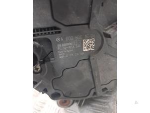 Dynamo van een Mercedes-Benz A (177.0) 1.3 A-180 Turbo 16V 2018