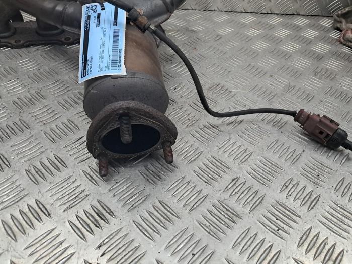 Gebruikte Katalysator Volkswagen CrossPolo (9N3) 1.6 16V Prijs € 125,00 Margeregeling aangeboden door autodemontage denollen