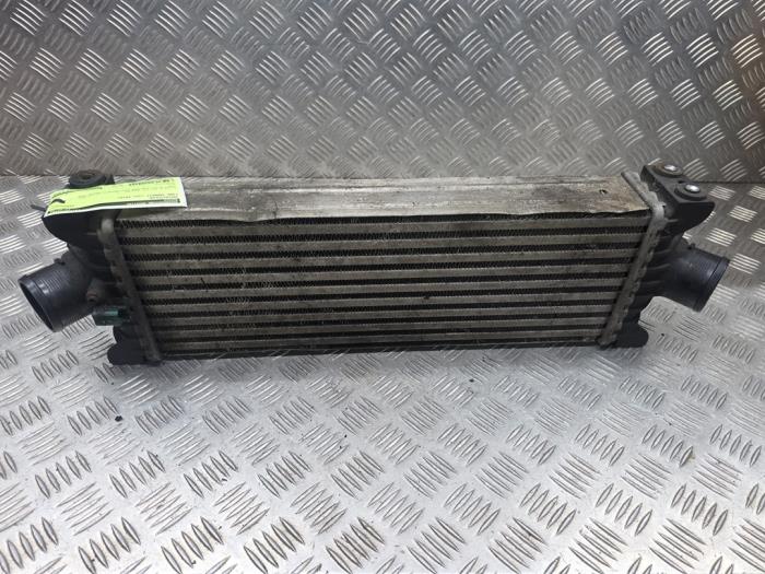 Gebruikte Intercooler Ford Transit 2.2 TDCi 16V Prijs € 94,95 Margeregeling aangeboden door autodemontage denollen