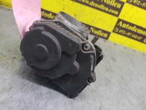 Gebruikte Gasklephuis Seat Ibiza II (6K1) Prijs € 30,00 Margeregeling aangeboden door de Nollen autorecycling