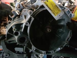 Gebruikte Versnellingsbak Ford Mondeo Prijs € 200,00 Margeregeling aangeboden door de Nollen autorecycling