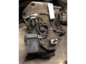 Gebruikte Versnellingsbak Ford Fiesta 5 (JD/JH) 1.4 TDCi Prijs € 100,00 Margeregeling aangeboden door de Nollen autorecycling