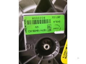 Gebruikte Blower Ford Mondeo III 2.0 16V Prijs € 32,00 Margeregeling aangeboden door de Nollen autorecycling