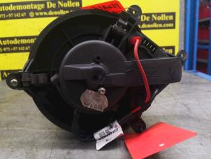 Gebruikte Chaufage Ventilatiemotor Peugeot 406 (8B) 1.6 SL Prijs € 50,00 Margeregeling aangeboden door de Nollen autorecycling