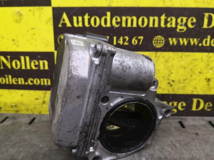 Gebruikte Gasklephuis Volkswagen Golf IV Variant (1J5) 1.9 SDI Prijs € 68,00 Margeregeling aangeboden door autodemontage denollen