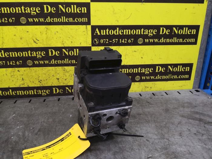 Gebruikte ABS Pomp Audi A4 Avant (B5) 1.8 20V Prijs € 34,00 Margeregeling aangeboden door autodemontage denollen