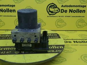 Gebruikte ABS Pomp Ford Transit Prijs € 302,50 Inclusief btw aangeboden door de Nollen autorecycling