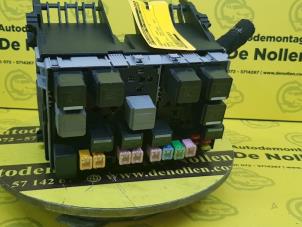 Gebruikte Zekeringkast Ford Transit 2.2 TDCi 16V Prijs € 211,75 Inclusief btw aangeboden door de Nollen autorecycling