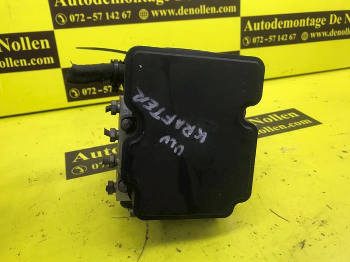 Gebruikte ABS Pomp Volkswagen Crafter 2.0 BiTDI 4Motion Prijs € 214,00 Margeregeling aangeboden door autodemontage denollen