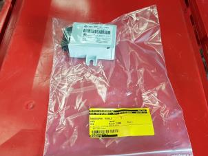 Gebruikte Bandenspanning module Audi RS 4 (B7) RS4 4.2 V8 40V Prijs € 75,00 Margeregeling aangeboden door de Nollen autorecycling