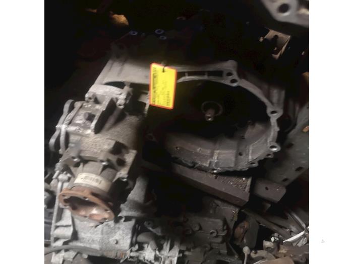 Gebruikte Versnellingsbak Audi A3 (8P1) 2.0 TDI 16V Prijs € 765,00 Margeregeling aangeboden door autodemontage denollen