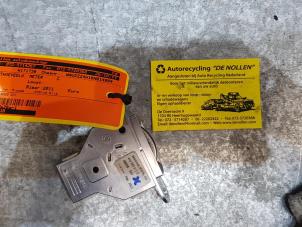 Gebruikte Luchthoeveelheidsmeter Audi A8 (D4) Prijs € 25,00 Margeregeling aangeboden door de Nollen autorecycling