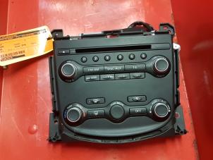 Gebruikte Radio Nissan 370Z Prijs € 151,25 Inclusief btw aangeboden door de Nollen autorecycling