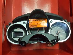 Gebruikte Tellerklok Nissan 370Z Prijs € 181,50 Inclusief btw aangeboden door de Nollen autorecycling