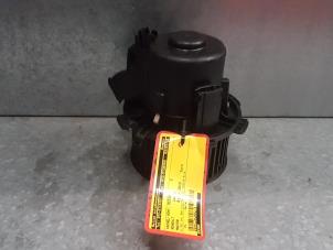 Gebruikte Aanjager Renault Master Prijs € 75,00 Margeregeling aangeboden door de Nollen autorecycling