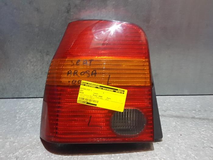 Seat Arosa Achterlichten links voorraad Onderdelenlijn.nl