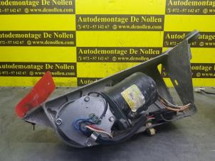 Gebruikte Ruitenwis Mechaniek Renault Twingo Prijs € 50,00 Margeregeling aangeboden door de Nollen autorecycling