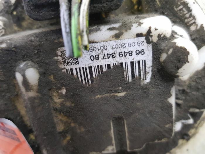 Gebruikte Benzinepomp Peugeot 207 CC (WB) 1.6 16V THP Prijs € 82,28 Inclusief btw aangeboden door autodemontage denollen