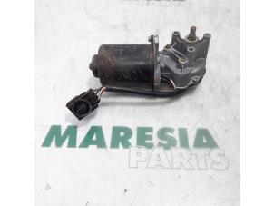 Gebruikte Ruitenwissermotor voor Renault Twingo (C06) 1.2 Prijs € 25,00 Margeregeling aangeboden door Maresia Parts
