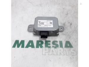 Gebruikte Spanning Stabilisator Renault Scénic III (JZ) 1.6 Energy dCi 130 Prijs € 35,00 Margeregeling aangeboden door Maresia Parts