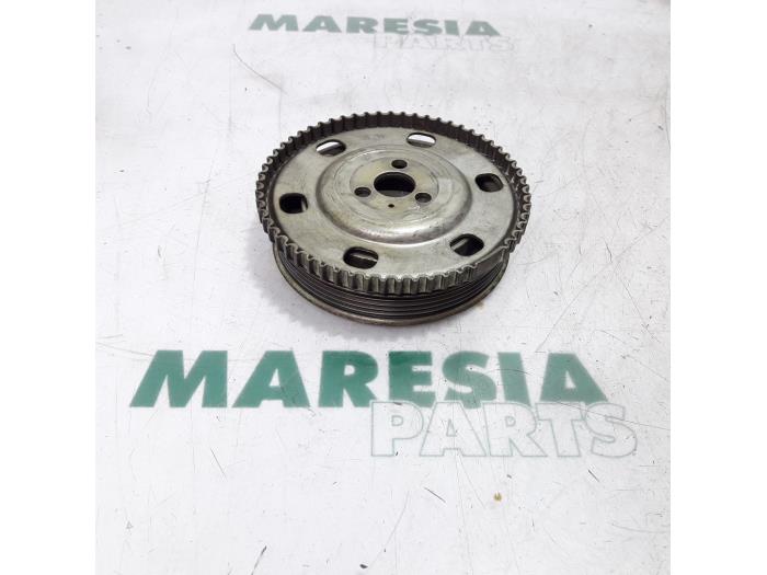 Gebruikte Krukas Poelie Fiat Panda Prijs € 50,00 Margeregeling aangeboden door Maresia Parts