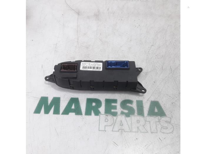 Gebruikte Computer Diversen Peugeot 607 (9D/U) 2.2 HDiF 16V Prijs € 45,00 Margeregeling aangeboden door Maresia Parts