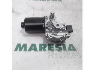 Gebruikte Ruitenwissermotor voor Citroen Jumpy 1.6 Blue HDi 115 Prijs € 90,00 Margeregeling aangeboden door Maresia Parts