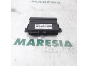 Gebruikte PDC Module Citroen C4 Grand Picasso (UA) 2.0 HDiF 16V 135 Prijs € 75,00 Margeregeling aangeboden door Maresia Parts