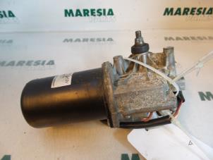 Gebruikte Ruitenwissermotor voor Fiat Ulysse (179) 2.2 JTD 16V Prijs € 65,00 Margeregeling aangeboden door Maresia Parts