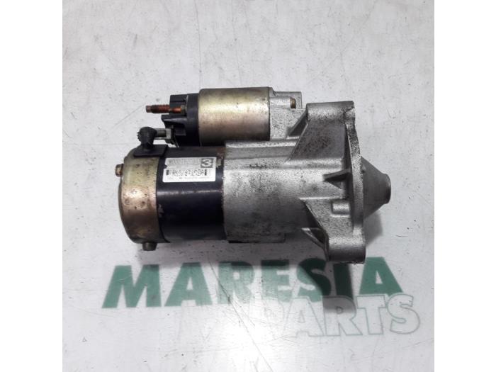 Gebruikte Startmotor Peugeot 307 CC (3B) 2.0 16V Prijs € 40,00 Margeregeling aangeboden door Maresia Parts