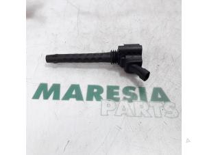 Gebruikte Bobine Fiat 500/595/695 1.4 T-Jet 16V 695 Prijs € 15,00 Margeregeling aangeboden door Maresia Parts