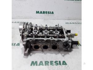 Gebruikte Cilinderkop Peugeot 107 1.0 12V Prijs € 157,50 Margeregeling aangeboden door Maresia Parts