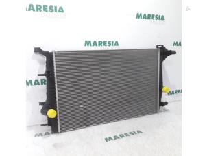 Gebruikte Radiateur Renault Scénic III (JZ) 1.6 Energy dCi 130 Prijs € 35,00 Margeregeling aangeboden door Maresia Parts