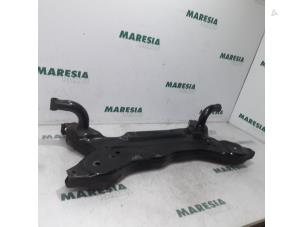 Gebruikte Subframe Citroen C-Crosser 2.2 HDiF 16V Prijs € 157,50 Margeregeling aangeboden door Maresia Parts