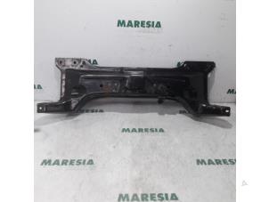 Gebruikte Subframe Fiat Doblo Cargo (223) 1.3 D 16V Multijet DPF Prijs € 75,00 Margeregeling aangeboden door Maresia Parts