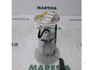 Gebruikte Brandstofpomp Elektrisch Fiat 500 (312) 0.9 TwinAir 80 Prijs € 25,00 Margeregeling aangeboden door Maresia Parts