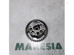 Gebruikte Nokkenas Tandwiel Citroen C3 (SC) 1.0 Vti 68 12V Prijs € 35,00 Margeregeling aangeboden door Maresia Parts