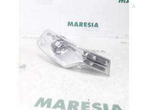 Gebruikte Mistlamp rechts-voor Citroen C5 III Tourer (RW) 2.0 HDiF 16V Prijs € 40,00 Margeregeling aangeboden door Maresia Parts