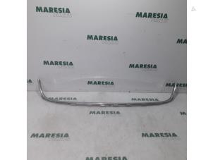 Gebruikte Grille Lijst Citroen C5 III Tourer (RW) 2.0 HDiF 16V Prijs € 50,00 Margeregeling aangeboden door Maresia Parts