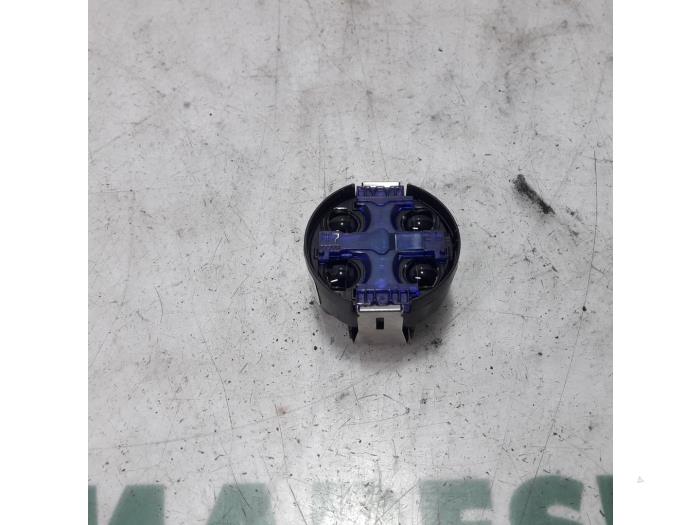 Gebruikte Regensensor Citroen C4 Aircross (BU) 1.6 HDi 16V 115 AWC Prijs € 131,25 Margeregeling aangeboden door Maresia Parts