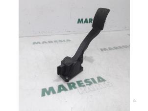 Gebruikte Gaspedaalpositie Sensor Peugeot 3008 I (0U/HU) 1.6 HDiF 16V Prijs € 50,00 Margeregeling aangeboden door Maresia Parts