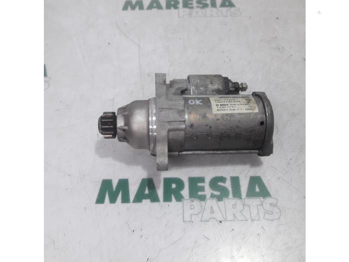 Startmotor van een Fiat 500X (334) 1.6 E-torq 16V 2016