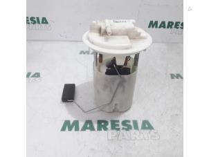 Gebruikte Tank element Pomp Citroen C3 Picasso (SH) 1.4 16V VTI 95 Prijs € 20,00 Margeregeling aangeboden door Maresia Parts