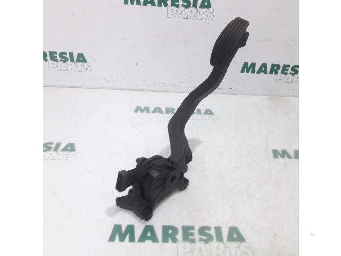 Gebruikte Gaspedaalpositie Sensor Alfa Romeo Giulietta (940) 1.6 JTDm 16V Prijs € 50,00 Margeregeling aangeboden door Maresia Parts