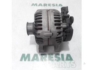 Gebruikte Alternator Citroen C4 Grand Picasso (UA) 1.8 16V Prijs € 65,00 Margeregeling aangeboden door Maresia Parts
