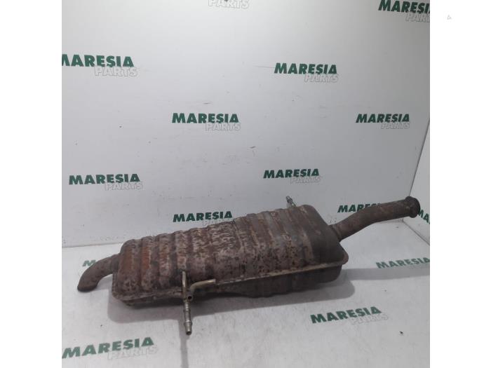 Gebruikte Uitlaat Einddemper Citroen C4 Grand Picasso (UA) 1.8 16V Prijs € 50,00 Margeregeling aangeboden door Maresia Parts