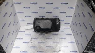 Gebruikte Carterpan Peugeot 308 CC (4B) 1.6 VTI 16V Prijs € 29,99 Margeregeling aangeboden door Maresia Parts