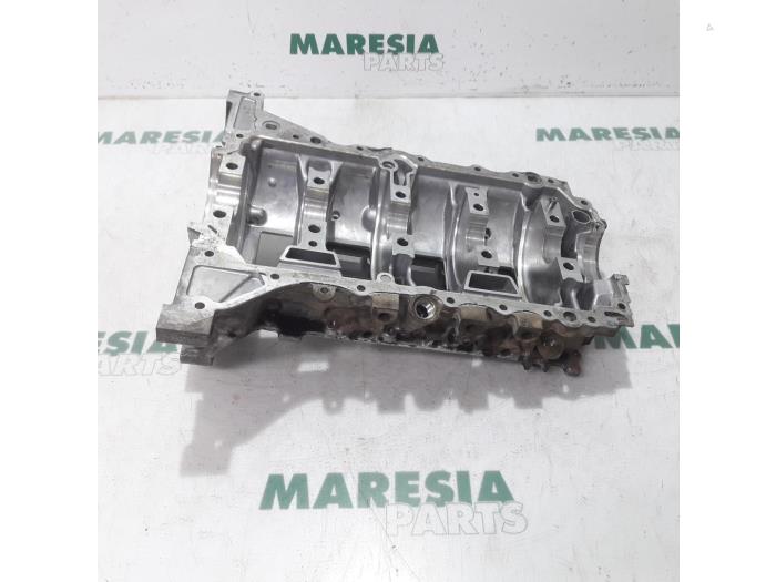 Gebruikte Carterpan Peugeot 308 CC (4B) 1.6 VTI 16V Prijs € 75,00 Margeregeling aangeboden door Maresia Parts