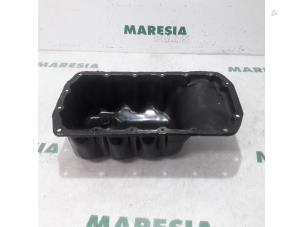 Gebruikte Carterpan Peugeot 207/207+ (WA/WC/WM) 1.4 16V VTi Prijs € 24,99 Margeregeling aangeboden door Maresia Parts