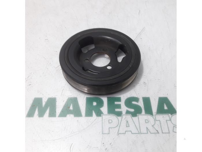 Gebruikte Poelie Krukas Peugeot 207/207+ (WA/WC/WM) 1.4 16V VTi Prijs € 15,00 Margeregeling aangeboden door Maresia Parts